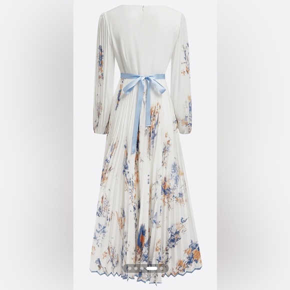 NWT Fehaute White Pleated Chiffon V Neck Long Sleeve A-Line Maxi Dress Sz 10 - Picture 5 of 13